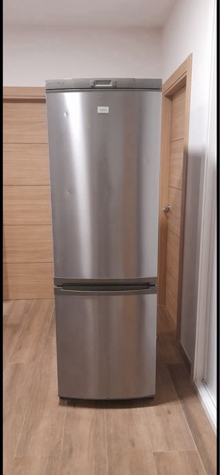 Nevera Combi Zanussi