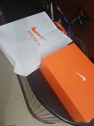 Nike ZoomX Verde Neón y Naranja