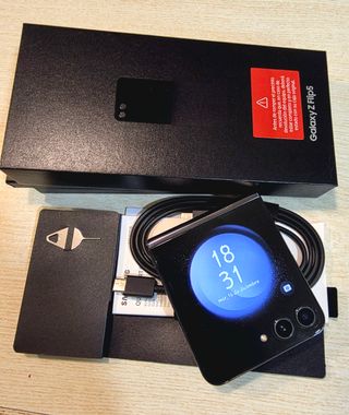 Samsung Galaxy Z Flip5 256GB