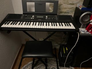 Piano Yamaha PSR-E363