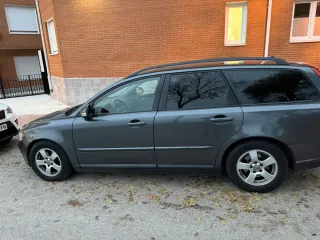 Volvo V50 2010