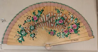 Ventaglio Vintage Dipinto a Mano