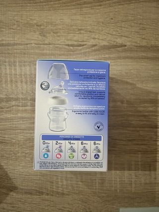 Biberón Chicco NaturalFeeling 0m+