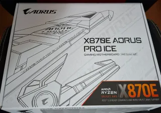 Aorus X870E Pro Ice