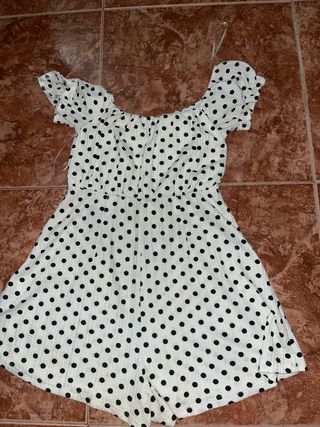 Mono corto lunares blanco y negro