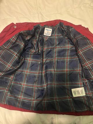 Abrigo acolchado Mayoral Talla 5