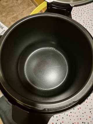 Olla a presión Tefal Fast & Delicious multicooker.