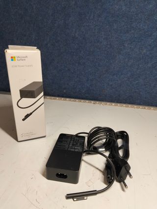 Microsoft Surface Pro 3/4 Cargador 65W Original EU