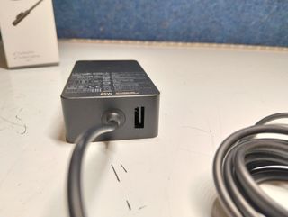 Microsoft Surface Pro 3/4 Cargador 65W Original EU