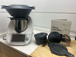 Thermomix TM6 con accesorios