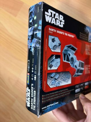 Maqueta Star Wars: Tie Fighter Darth Vader