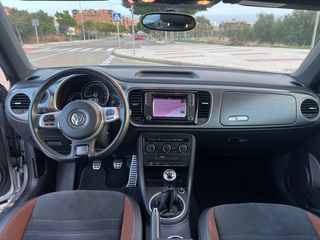 Volkswagen Beetle 2016