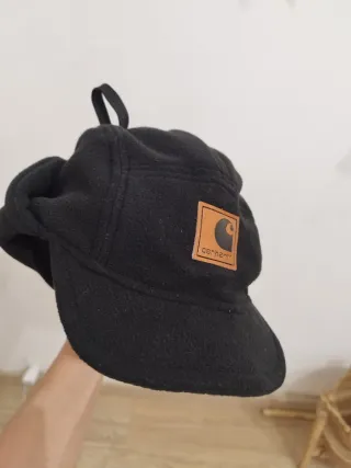 Gorra Carhartt Invierno Orejeras Marrón Negra