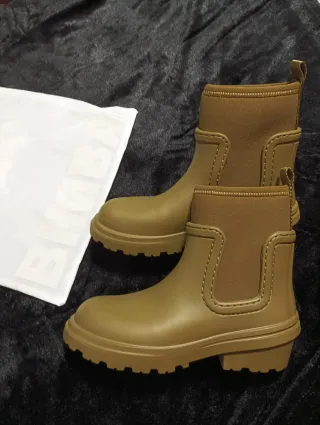 Botas Bimba y Lola impermeables Verde Oliva