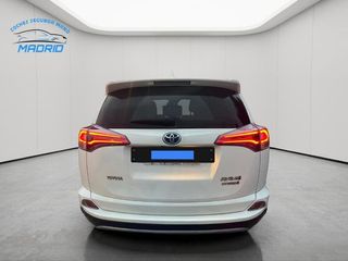 Toyota Rav4 Advance Hybrid