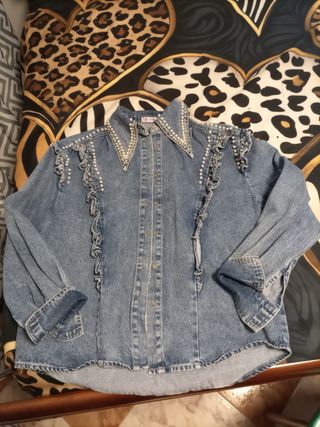 Camisa Vaquera T.L Perlas y Volantes