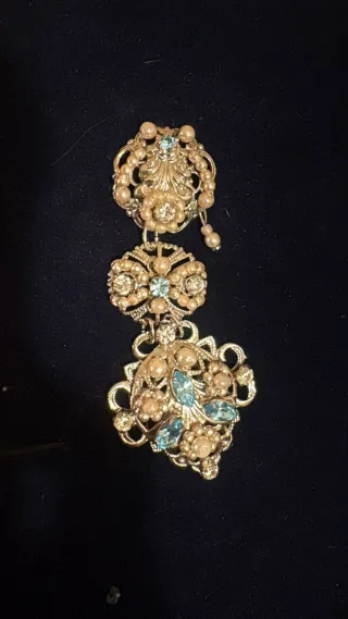 Aderezo fallera plateado con piedras azules