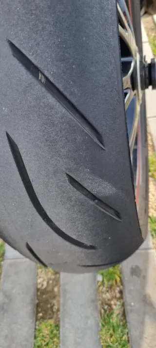 Triumph Speed Triple 1050