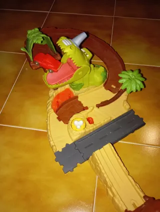 Pista Coches Disney Dino Cars