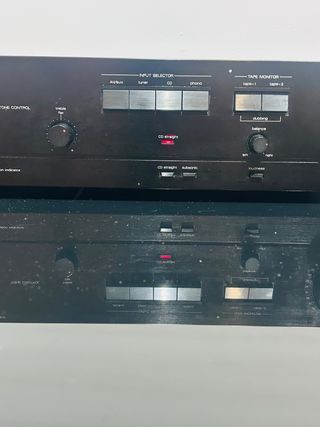 Amplificador Luxman LV-100 Vintage Negro