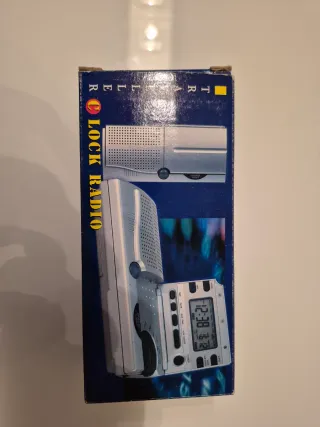 Radio Reloj Despertador Portátil