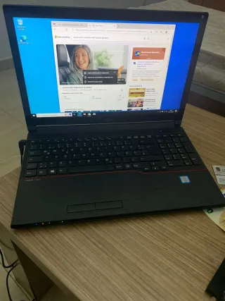 Portátil Fujitsu Lifebook Nuevo