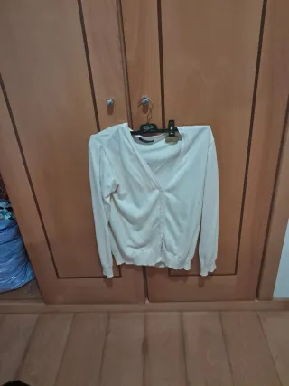 Casaco de malha bege