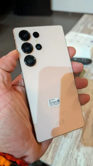 Galaxy S25 Ultra 1tb+Galaxy buds 3 pro+watch ultra