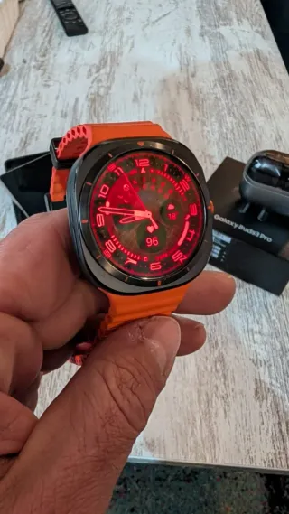 Galaxy S25 Ultra 1tb+Galaxy buds 3 pro+watch ultra