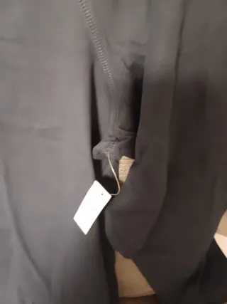 Camiseta Henley Manga Larga Amazon Essentials Negr