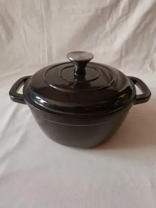 Olla Hierro Fundido 2,8L. Ernesto