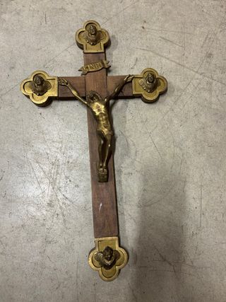 Crocifisso da parete in legno e metallo