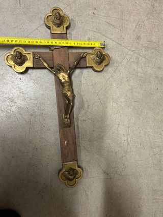 Crocifisso da parete in legno e metallo