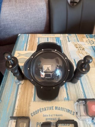 GoPro Hero 7 Black+Accesorios  Hoy 275 Euros