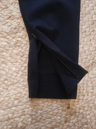 Pantalón de vestir Zara Talla 38 Negro