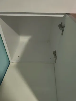 Escritorio moderno blanco y gris