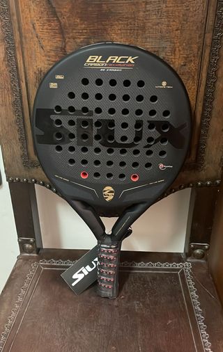 Pala Siux Black Carbon Revolution 3K y envío