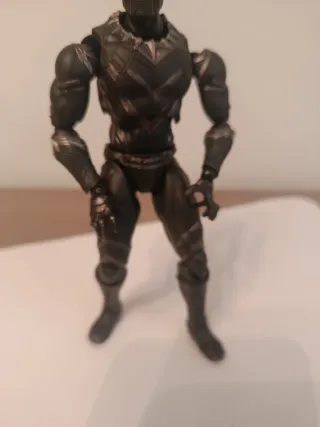Figura Coleccionista Black Panther Marvel