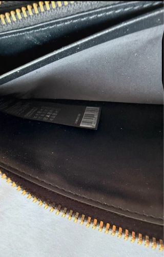 Cartera Bimba y Lola negra con detalle multicolor