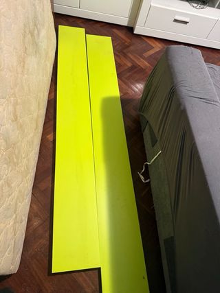 Escritorio y 2 estanterías a juego