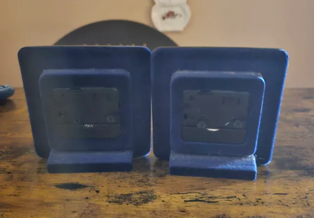 4 Relojes despertador de mesa