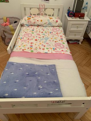 2 Camas Infantiles Blancas