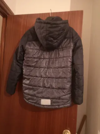 Chaqueta acolchada infantil con cremallera