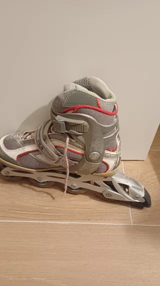Patines en línea Fila grises y rojos