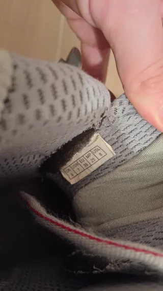 Patines en línea Fila grises y rojos