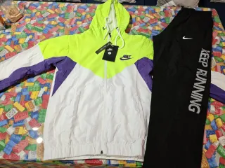 Conjunto Deportivo Nike