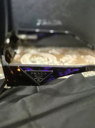 Gafas de sol Prada Marrón y Morado