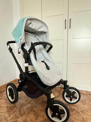 Carrito Bugaboo Buffalo Azul Marino y funda Mint