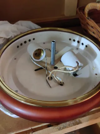 Plafón de techo, con cristal moldeado.