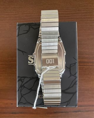 Casio x Stranger Things AQ-800EST-1AER